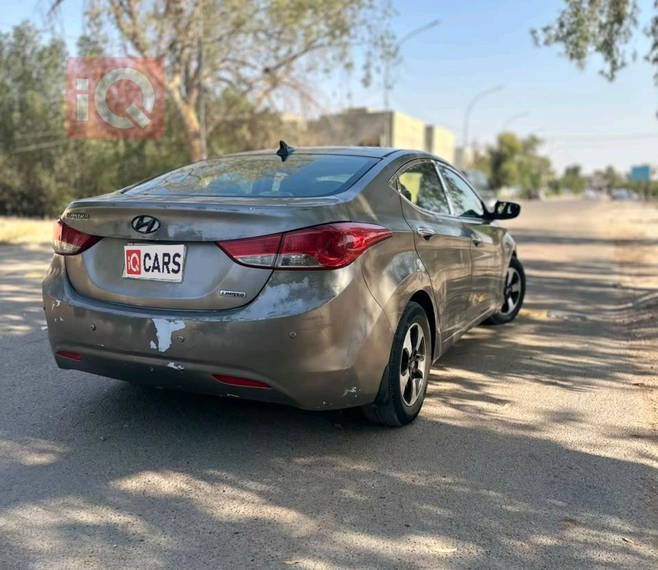هيونداي النترا